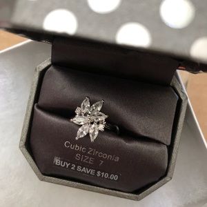 Size 7 Cubic Zirconia Ring